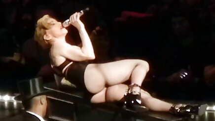 Cô Elizabeth Jolie phím sexnhat ban bằng thực tế