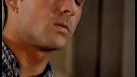 Thiếu NIÊN phim se xnhat vừa làm bài học và muốn thử chúng