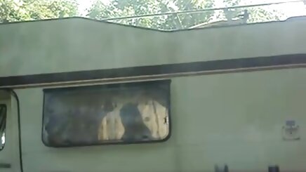 Cô Nóng đít đặc vụ một khách phim se xnhat hàng để có được một căn hộ bán