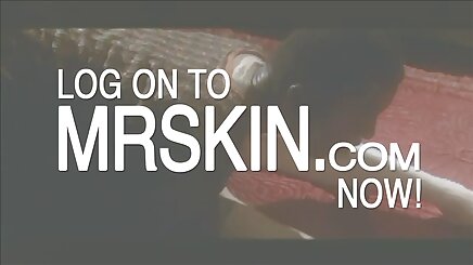 Ngọt phải sexnhat mien phi đối mặt với ba một dương vật. mp4