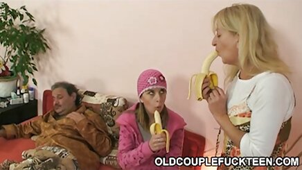 Stiefschwester câu chuyện với besten Freund des Bruders phím sexnhat ban