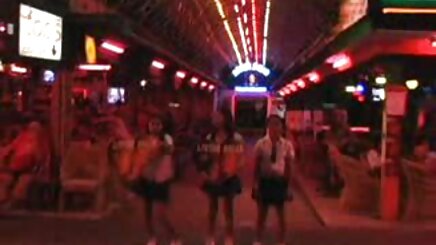 Da đen, Đôi Bye-OctoberFest trang phục phim sexnhat ban gai xinh chơi