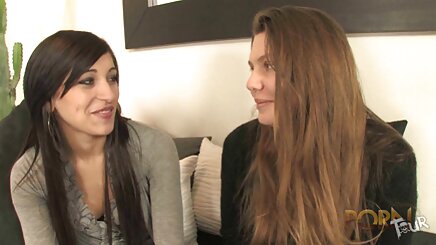 Lồng Chiến đấu: Julie vs anh Chàng-Đau đớn thí phin sexnhat Nghiệm cho cậu bé